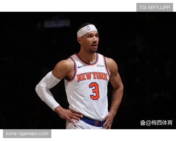 篮球比赛中，抢篮板时如何判定犯规行为详解？